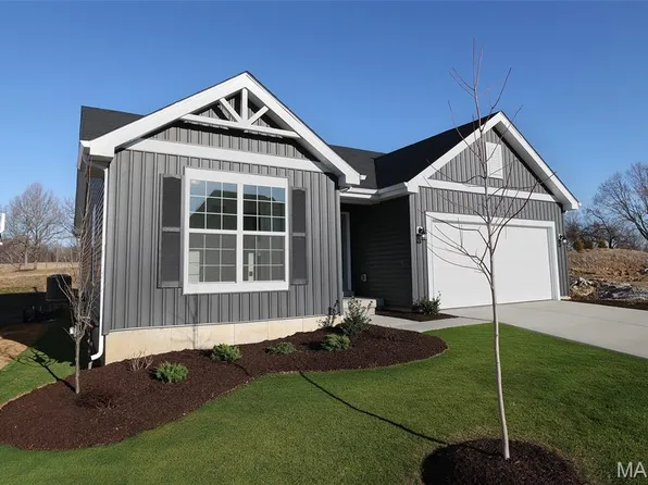 3859 Sonora Stone Dr, Florissant, MO 63031