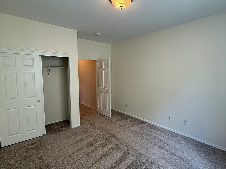 10669 SW Adele Dr — Photo 25