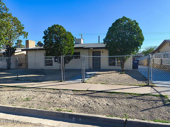 3rd image of 4918 Guadalupe Dr