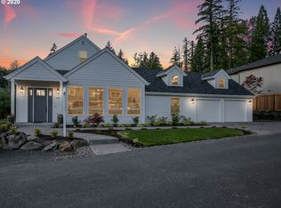 13592 Goodall Rd, Lake Oswego, OR 97034