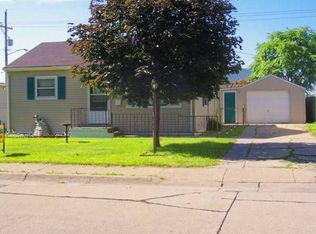 415 Nebraska Ave, Grand Island, NE 68801