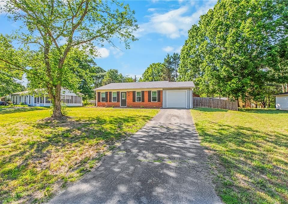 1st image of 355 Weatherford Dr