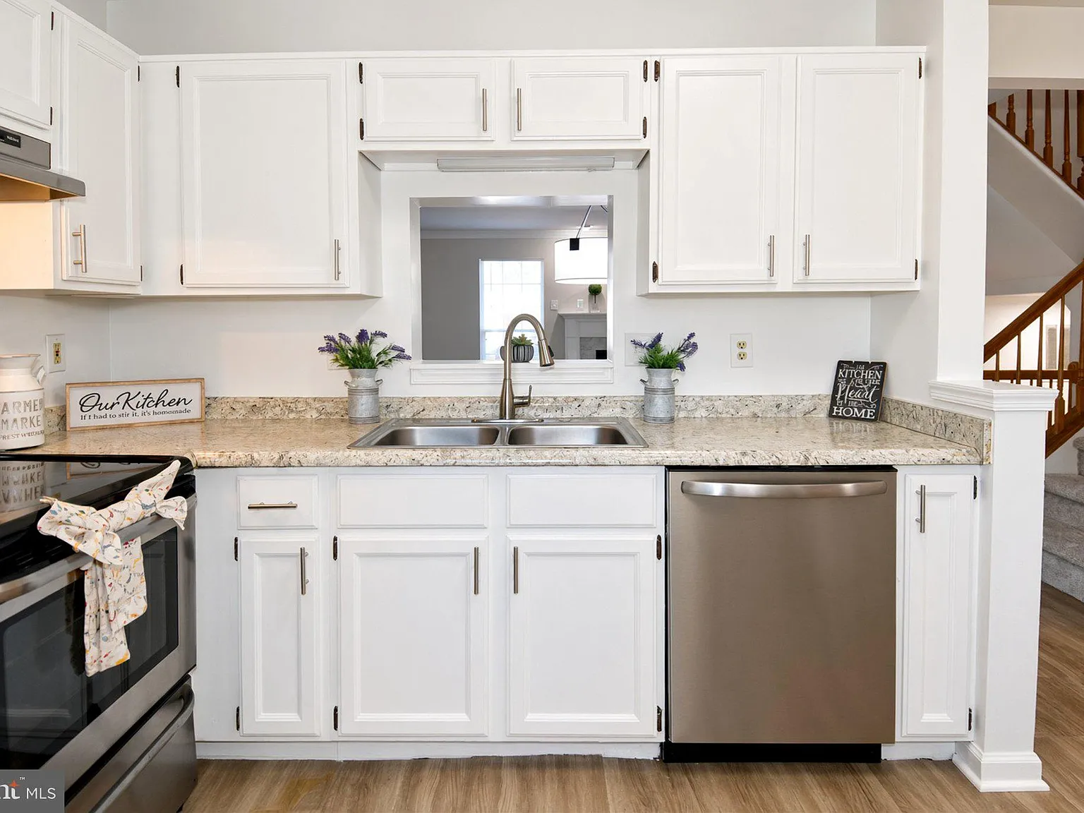 3 bed, 2.5 bath, 1750 sqft, $2,500 — Photo 4