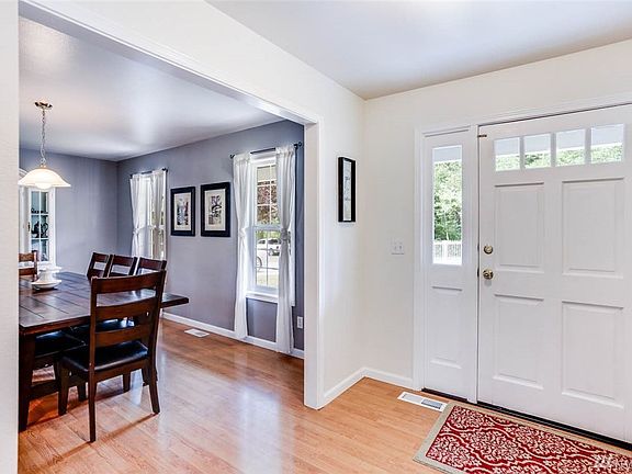 4th image of 2728 135th St NW