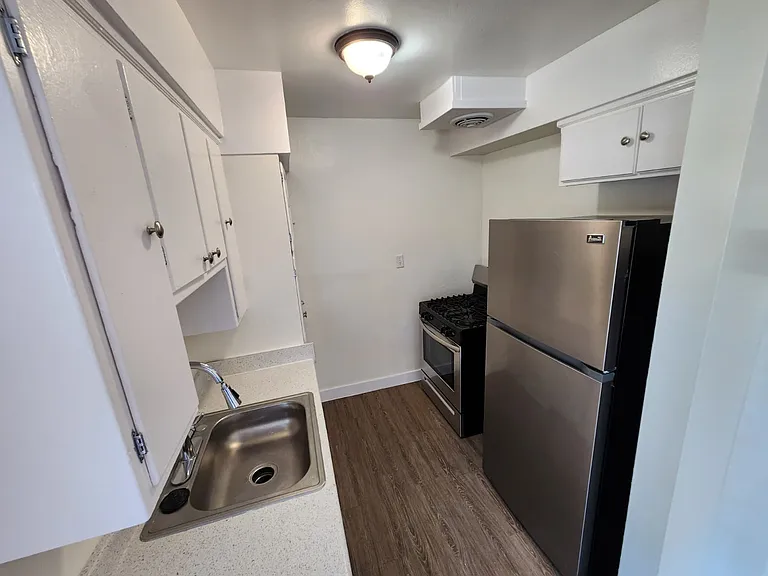 5071 W 21st St #4 — Photo 17