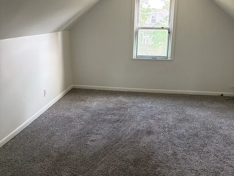 17958 Commercial Ave — Photo 11