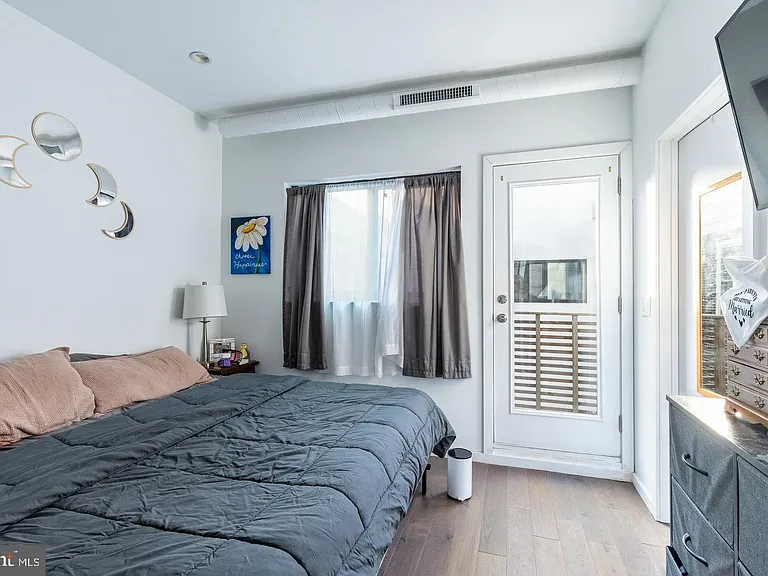2228 Frankford Ave #1A — Photo 10