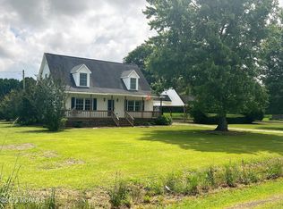 647 Everett Community Rd, Pinetown, NC 27865