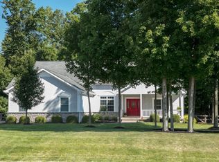 5805 Streamside Dr, Galena, OH 43021