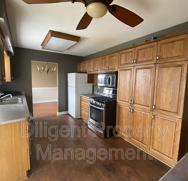 1103 Huntington Cir #PROPERTY — Photo 1