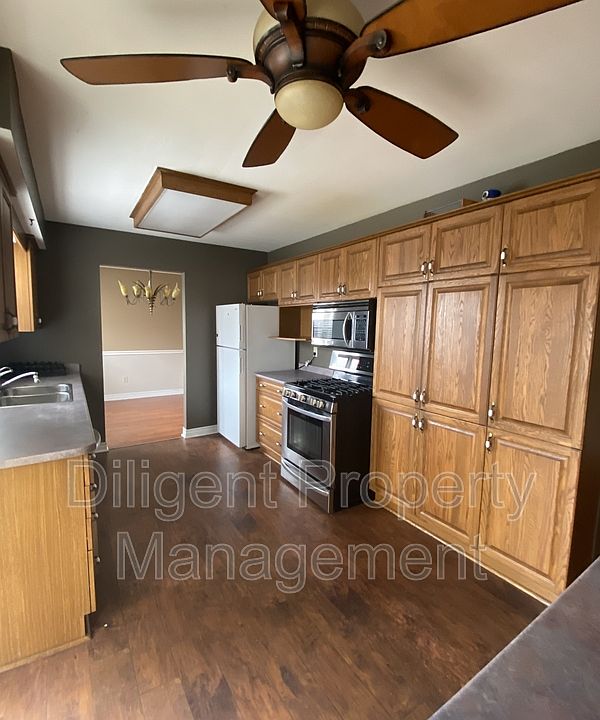 1st image of 1103 Huntington Cir
