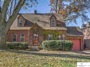 1816 N 54th St, Omaha, NE 68104