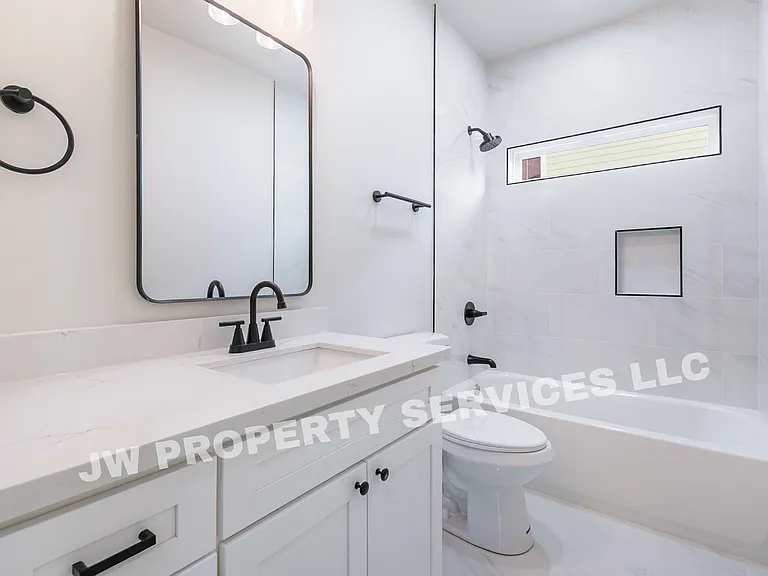 3016 Spain St — Photo 5