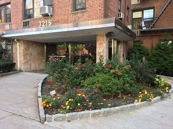 3215 Arlington Ave APT 1A, Bronx, NY 10463