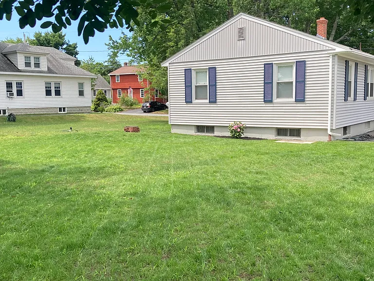 122 Dawson St — Photo 4