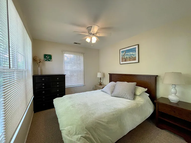 4013 W Brigantine Ave — Photo 8