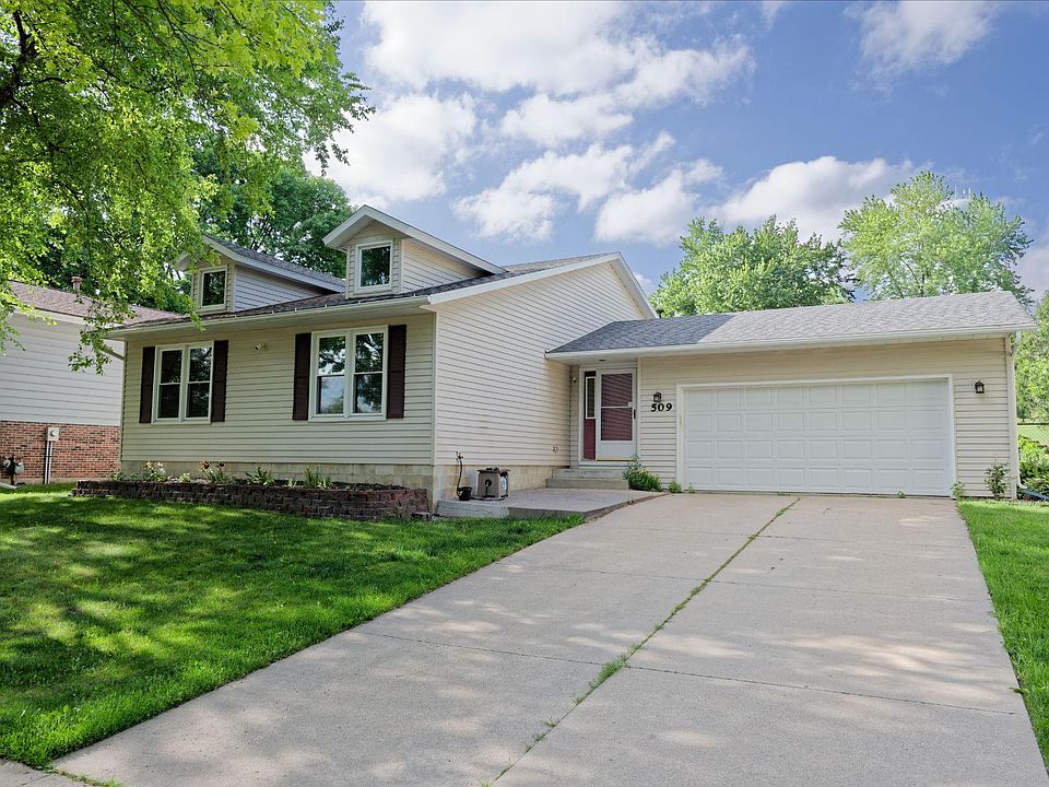 1st image of 509 Meadow Run Dr SW