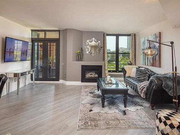 2nd image of 500 W Harbor Dr Unit 418