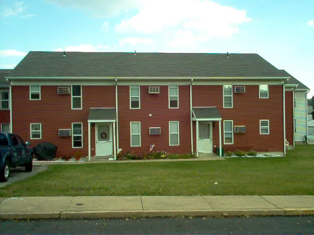 3205 Broad St #1