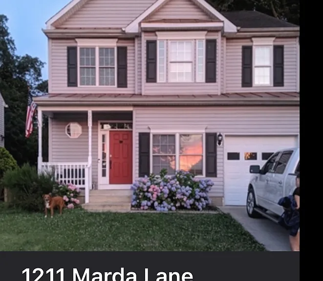 1211 Marda Ln — Photo 1