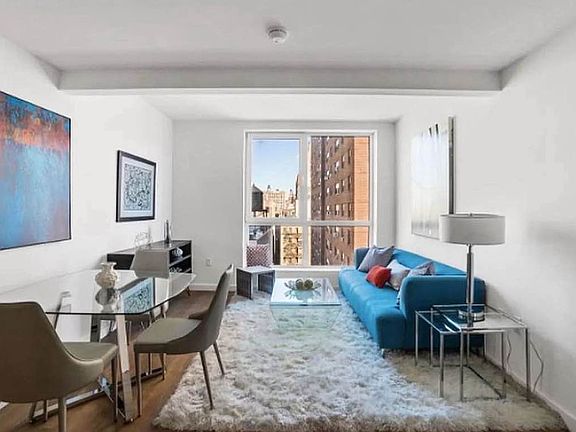 3rd image of 814 Amsterdam Ave APT 7J
