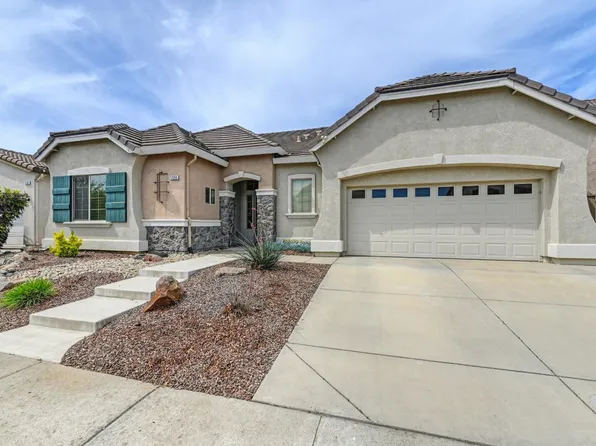 5566 Bloom Dr, Linda, CA 95901