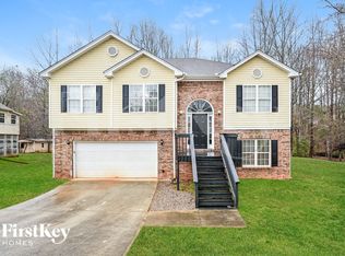35 Pebble Brooke Pass, Covington, GA 30016