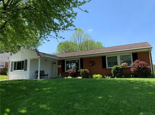 1028 Salem Ln, Xenia, OH 45385