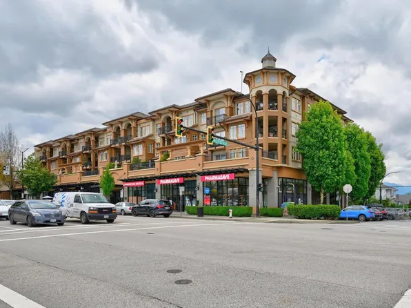 4365 Hastings St #305, Burnaby, BC V5C 0B7