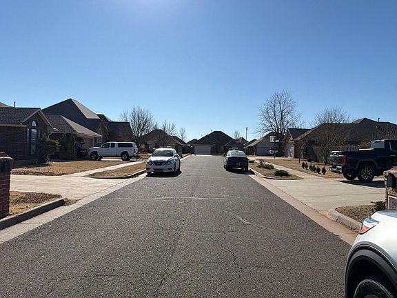 5th image of 3908 Shandon Way