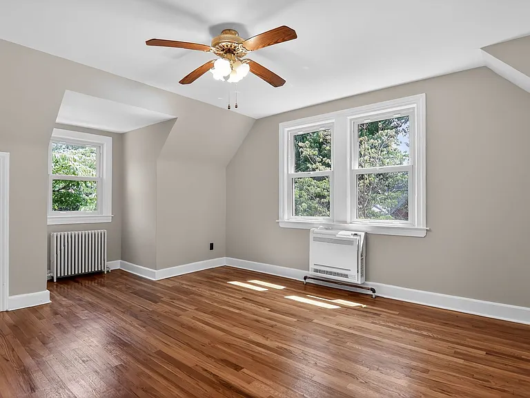 14011 Rectory Ln — Photo 57