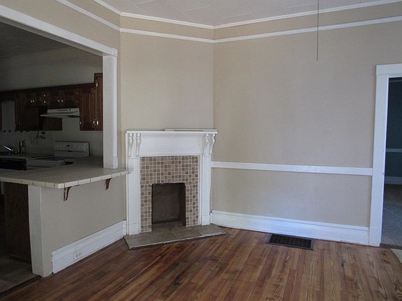 5th image of 1140 Granite St
