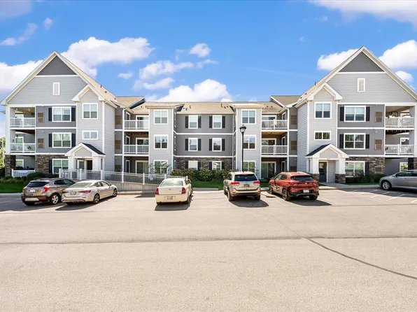 3167 Blairview Pkwy SE APT 203, Kentwood, MI 49512