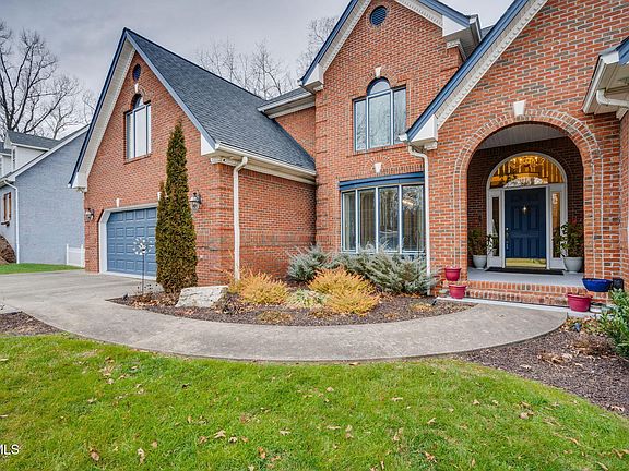 5th image of 1817 Buckingham Ct