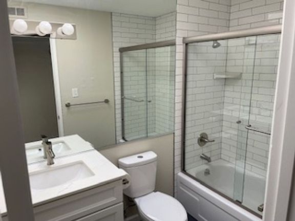 5th image of 455 Upper Ter APT 6