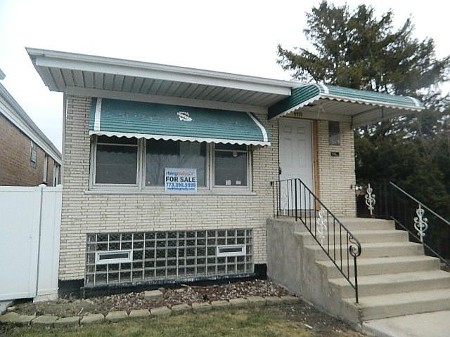 1st image of 4519 S Laramie Ave