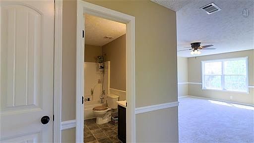 3rd image of 710 General Barksdale Dr