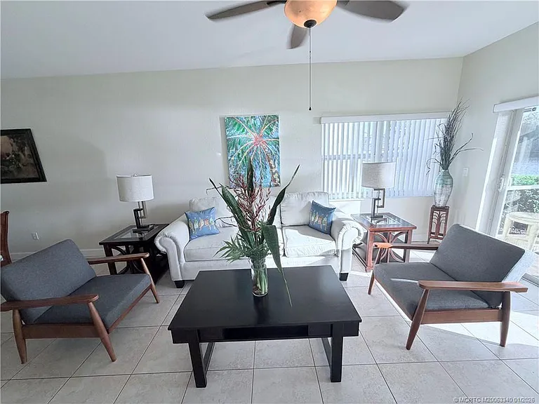 4210 Gator Trace Ave #B — Photo 9
