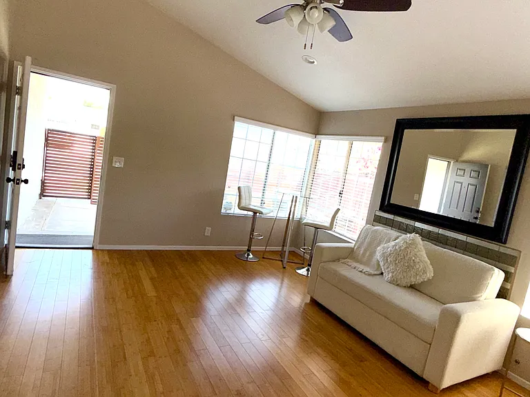 4592 Kimberwick Cir — Photo 17