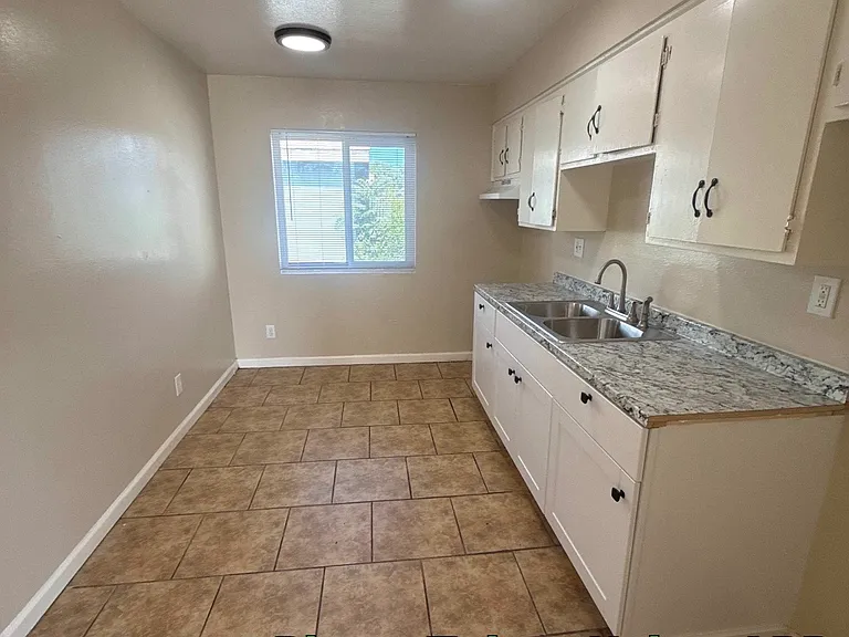 720 Terrace Way #50 — Photo 4