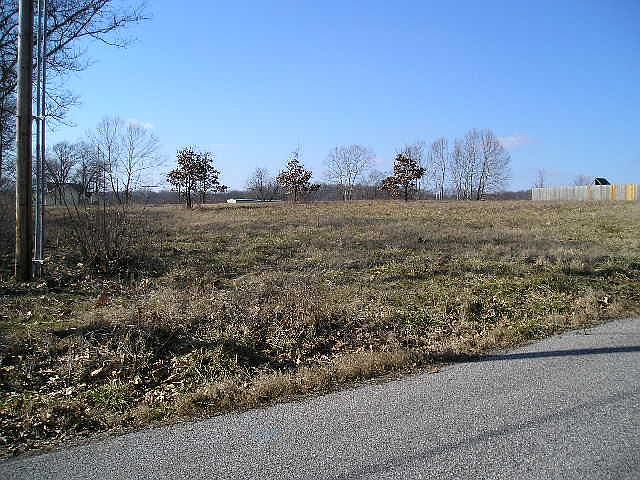 1st image of Rockwood Dr
