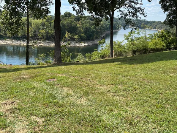 112/113 Herrington Woods Woods, Harrodsburg, KY 40330