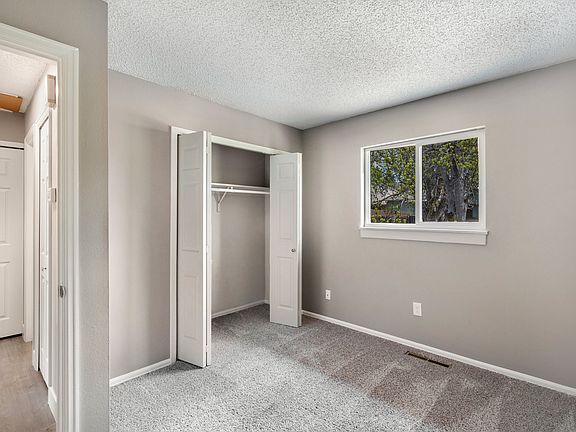 2nd image of 3450 Valejo Ct