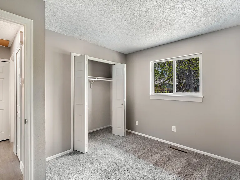 3450 Valejo Ct — Photo 2