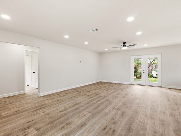 3rd image of 3550 Ridgeoak Way