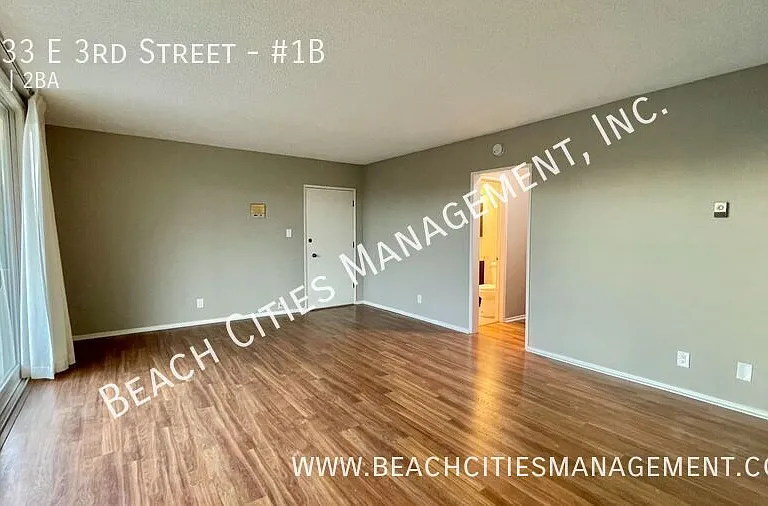 2033 E 3rd St #1B — Photo 10