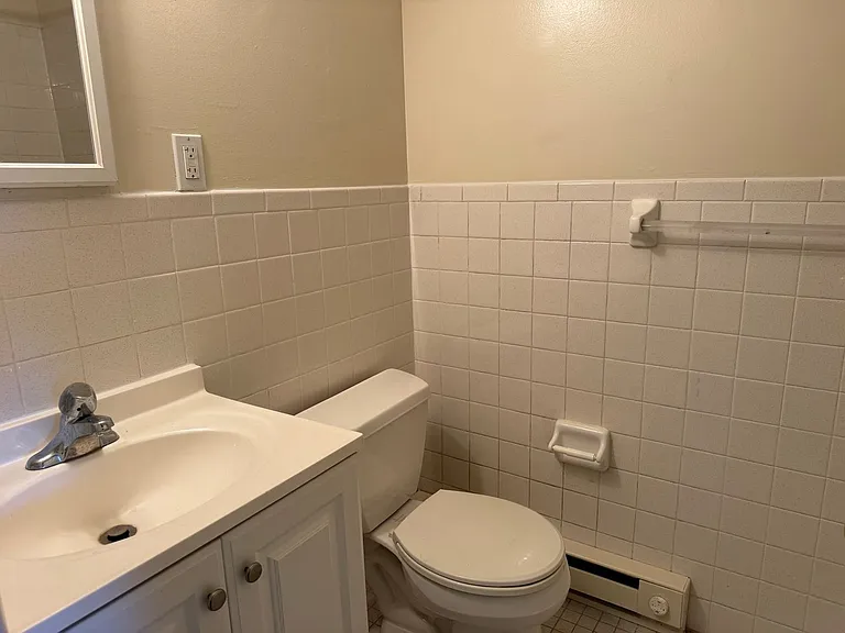 203 E Chestnut Street — Photo 20