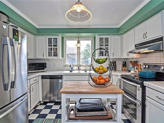 4th image of this home