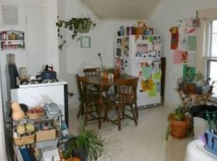 811 E Parkway Ave #A, Oshkosh, WI 54901