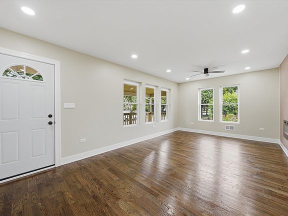 5th image of 8817 S Parnell Ave